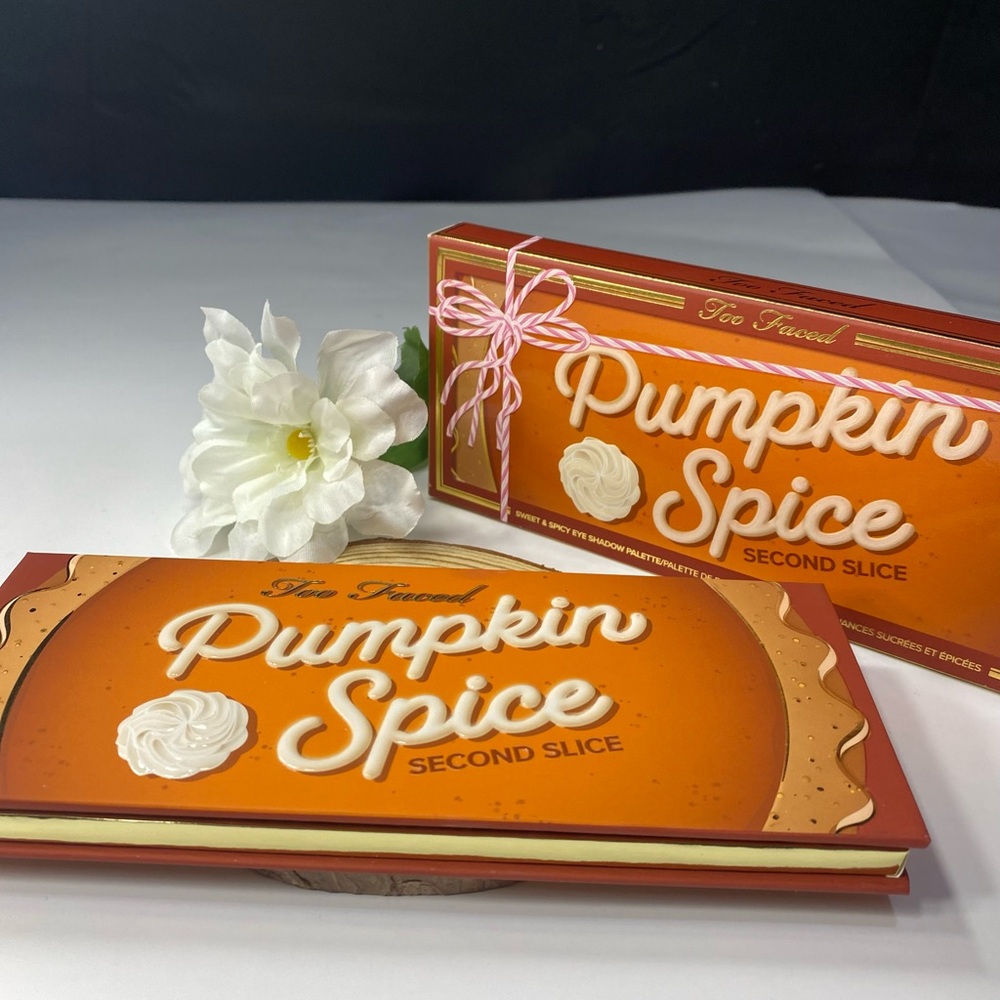 Too Faced Pumpkin Spice Second Slice Sweet & Spicy Eye Shadow Palette 18 Shades